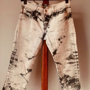 Tye Dye Capri Jean Shorts